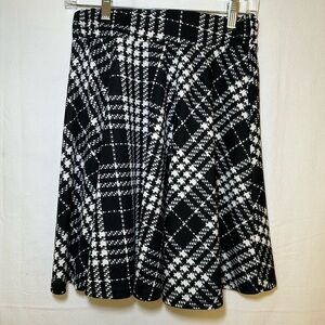 Black and white plaid skater skirt